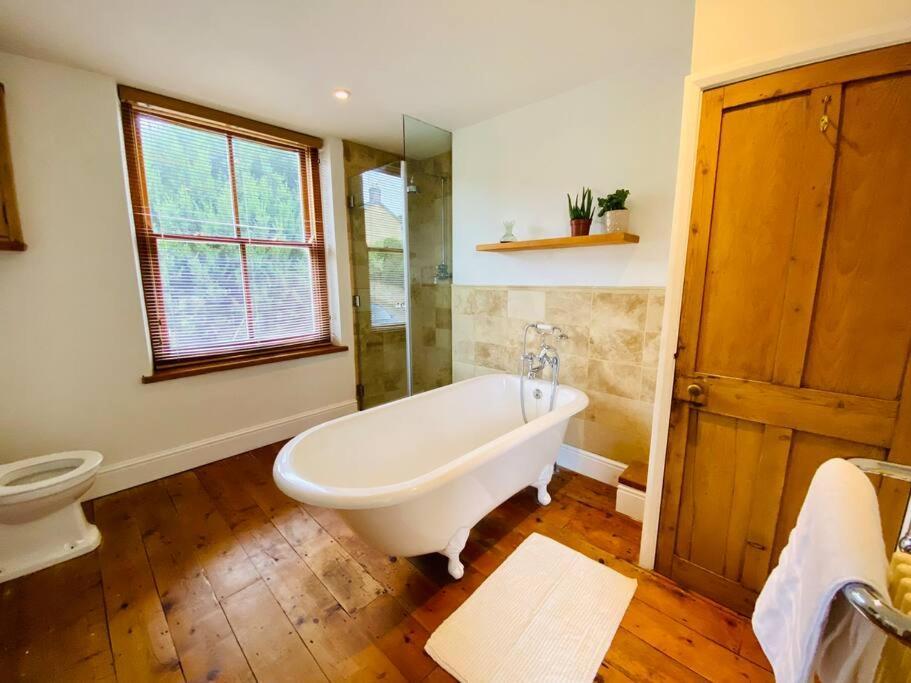 Cotswold Home Over 4 Floors - Perfect For Families Friends Contractors Chipping Norton Buitenkant foto