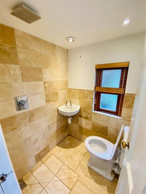 Cotswold Home Over 4 Floors - Perfect For Families Friends Contractors Chipping Norton Buitenkant foto